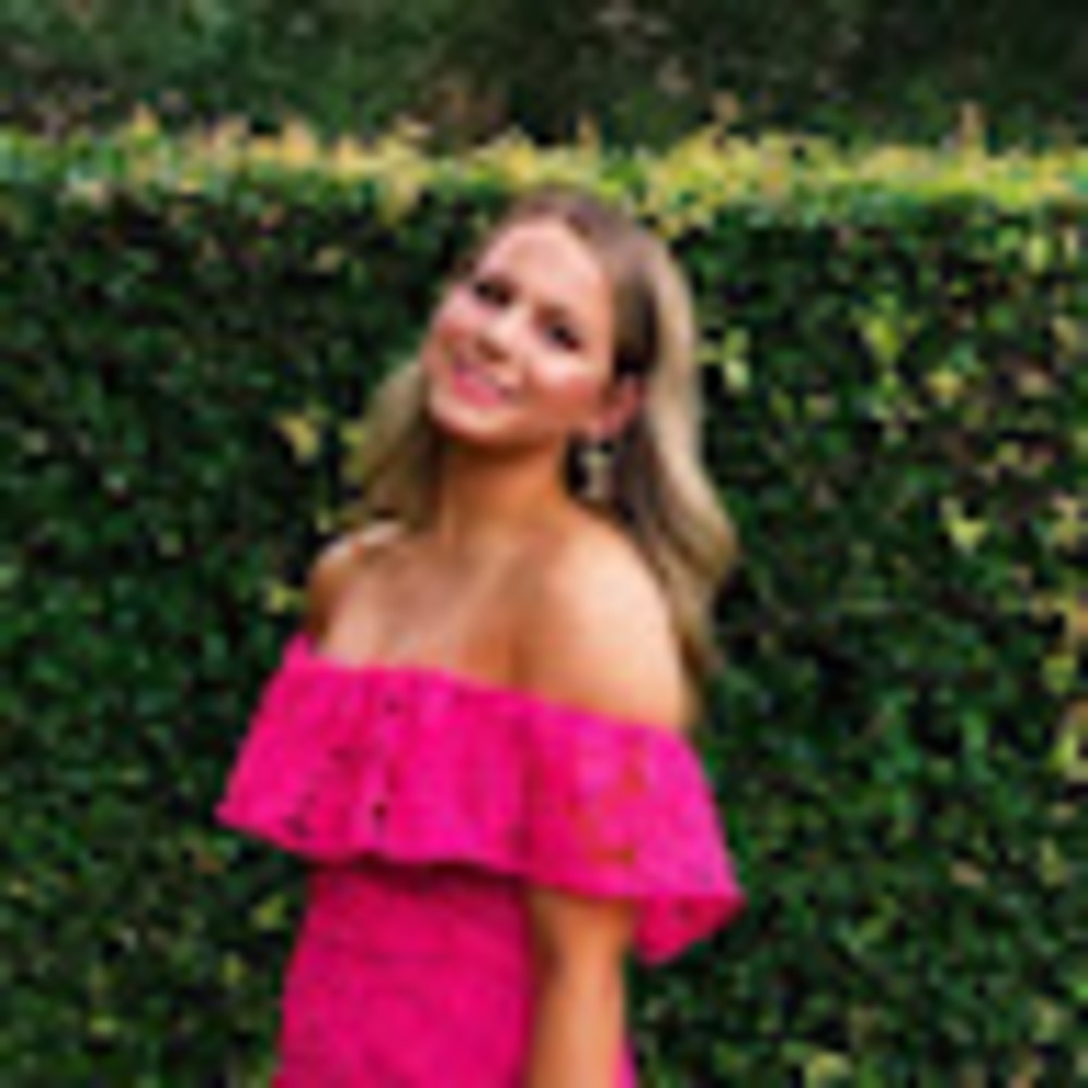 Meet your Posher, Olivia